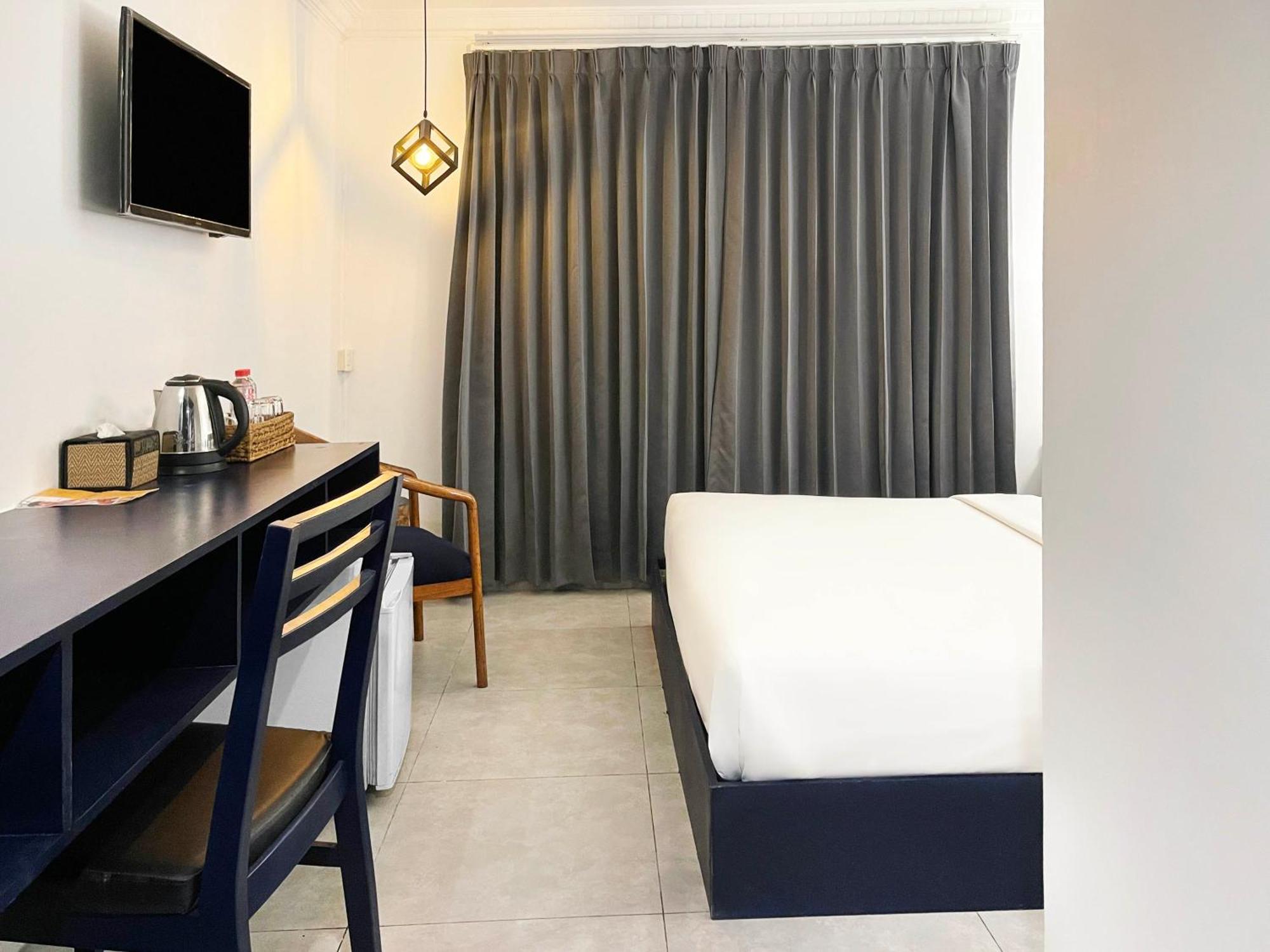 Pacific Hotel 3*