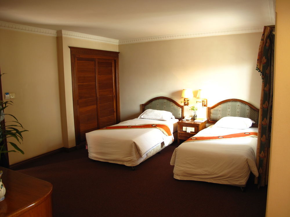 Pacific Hotel 3*
